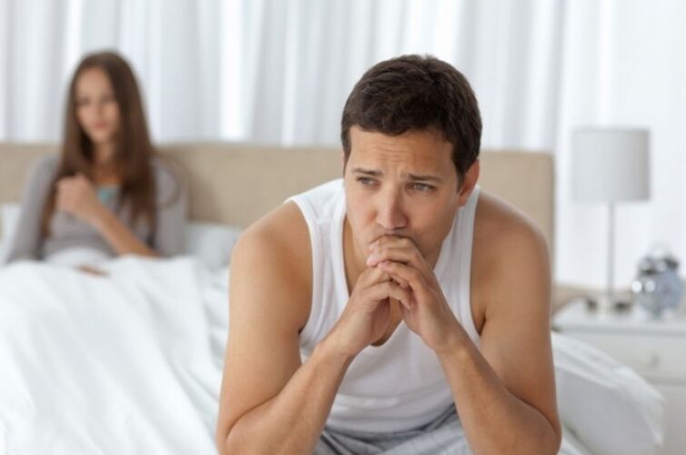 a man showing signs of prostatitis